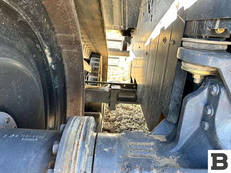 cat-challenger-55-tractor-image-32