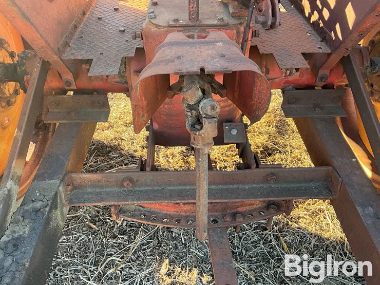 1949-massey-ferguson-44-image-9