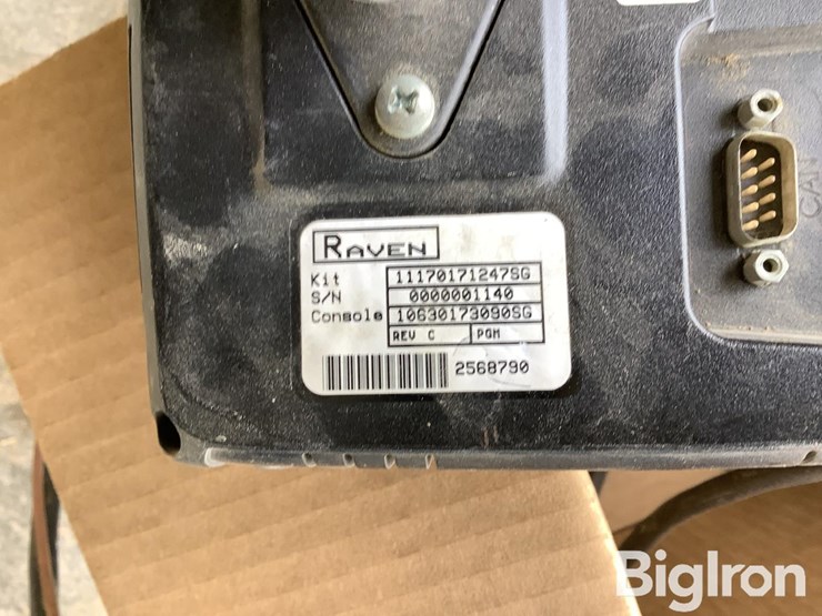 raven-sprayer-control-system-image-6