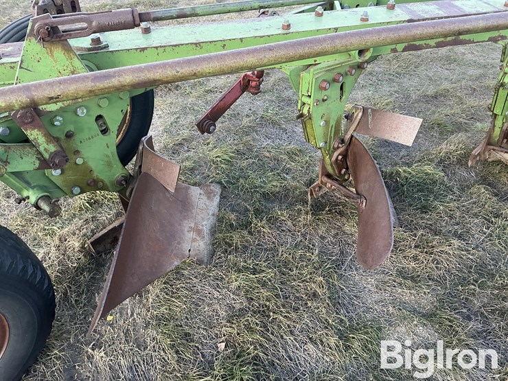 john-deere-7-image-10