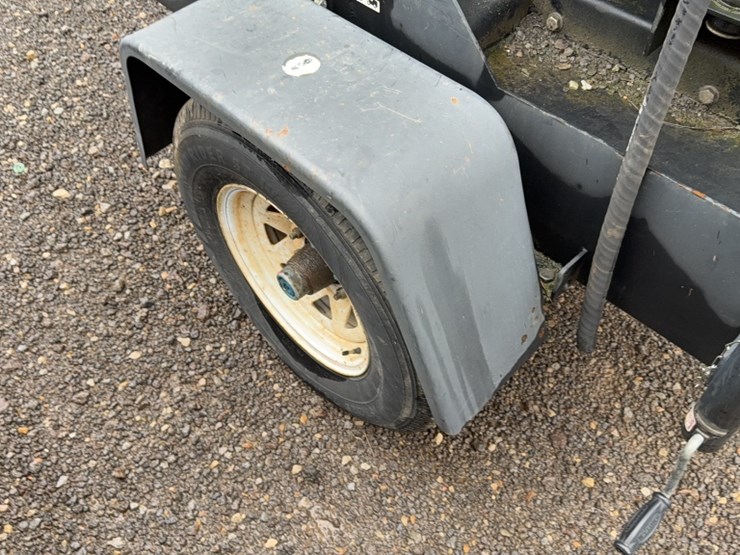 #2070-•-magnum-6"-towable-water-pump-image-7