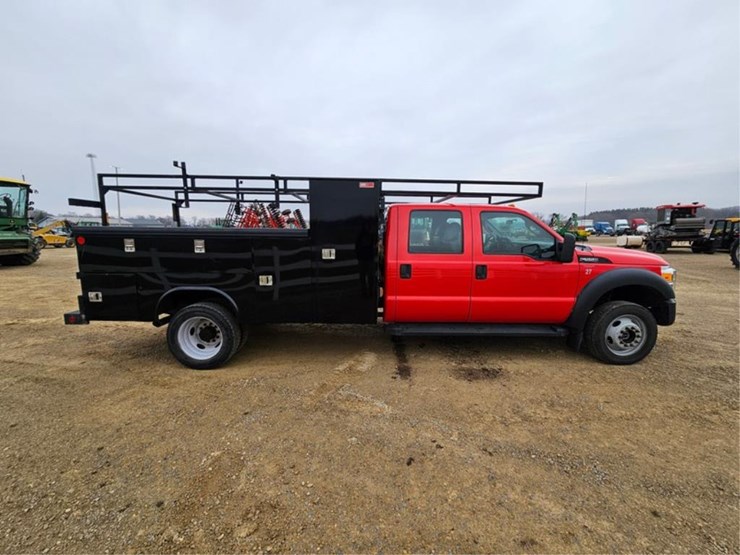 2016-ford-550-image-6