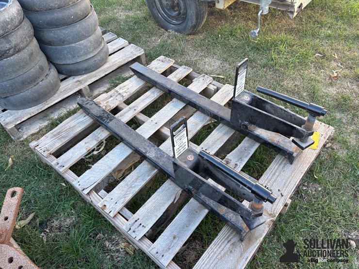 land-pride-pf10-31.5"-bucket-forks-image-7