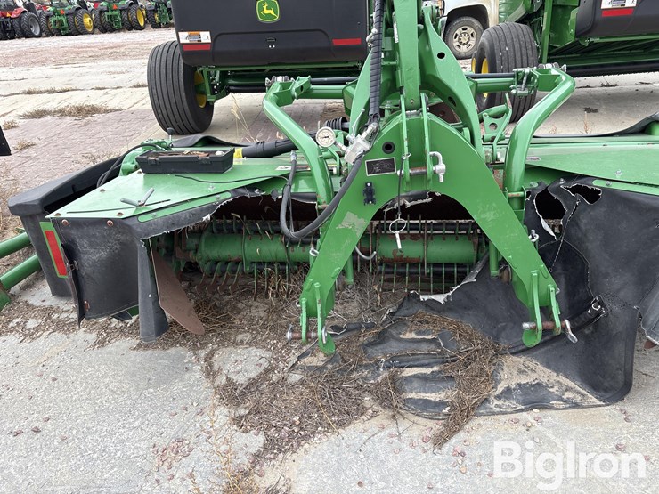 2018-john-deere-r990r-image-10