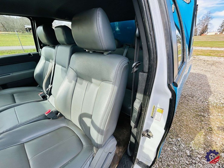 2013-ford-f150-xl-image-73