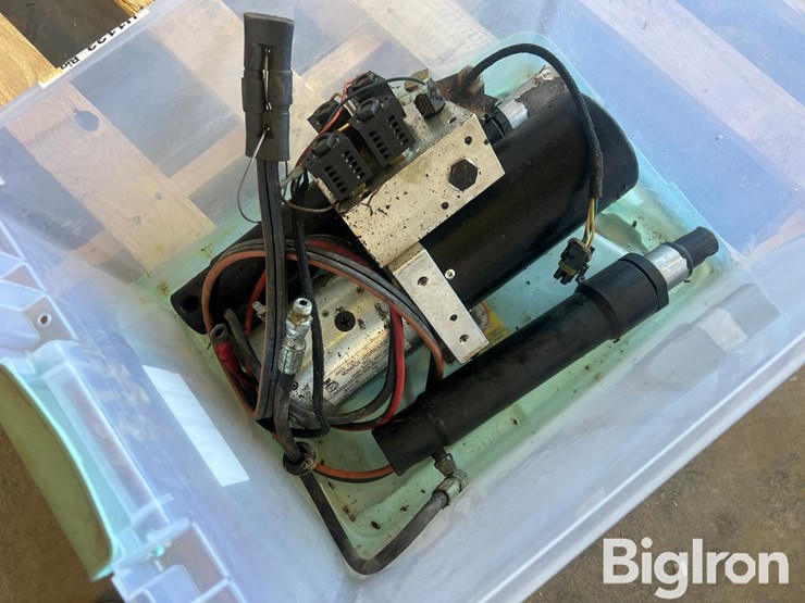 12-volt-hydraulic-pump-image-2