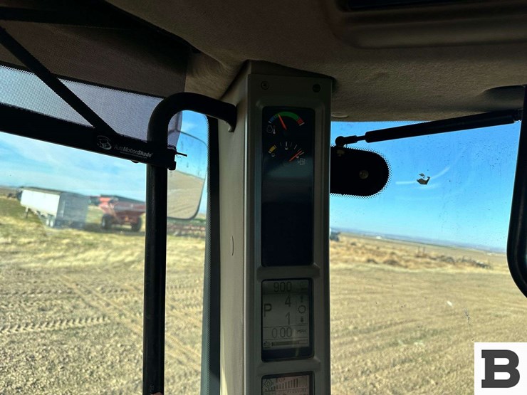 2014-case-ih-370-image-84