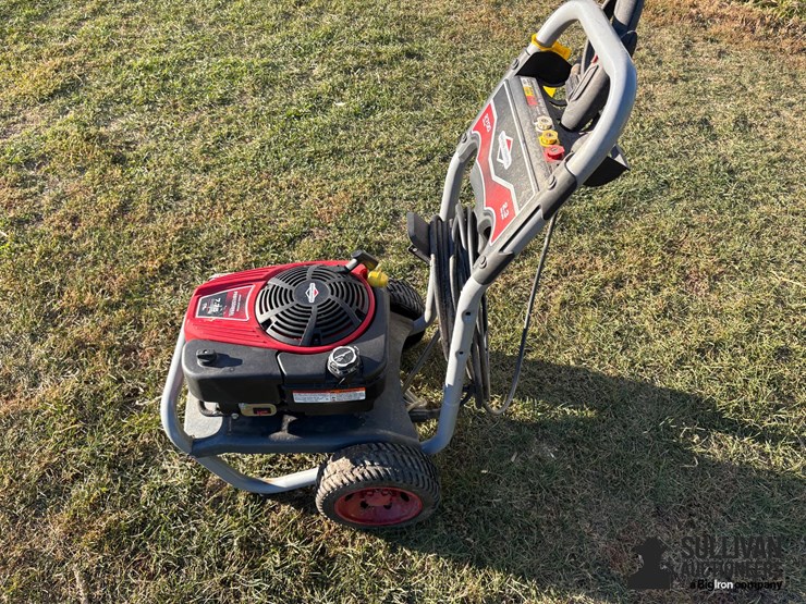 briggs-&-stratton-professional-series-power-washer-image-8