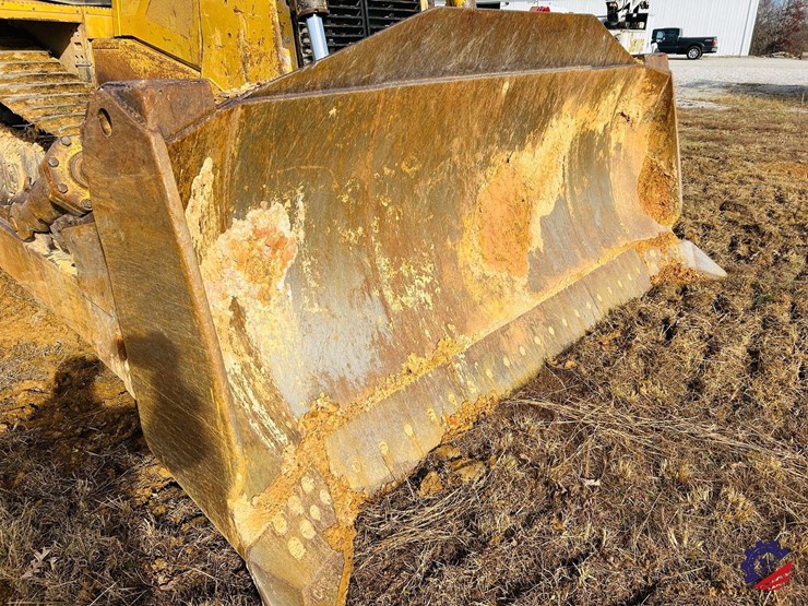 2005-caterpillar-d8t-image-9