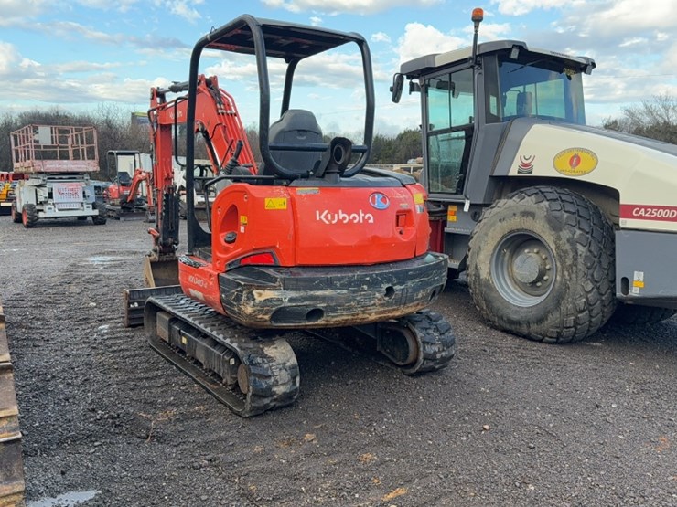 kubota-kx040-4-image-11