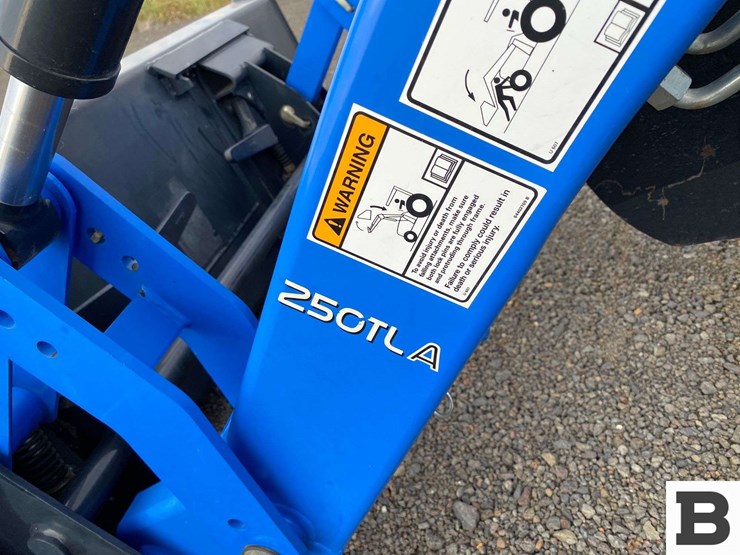 2019-new-holland-boomer-40-image-17