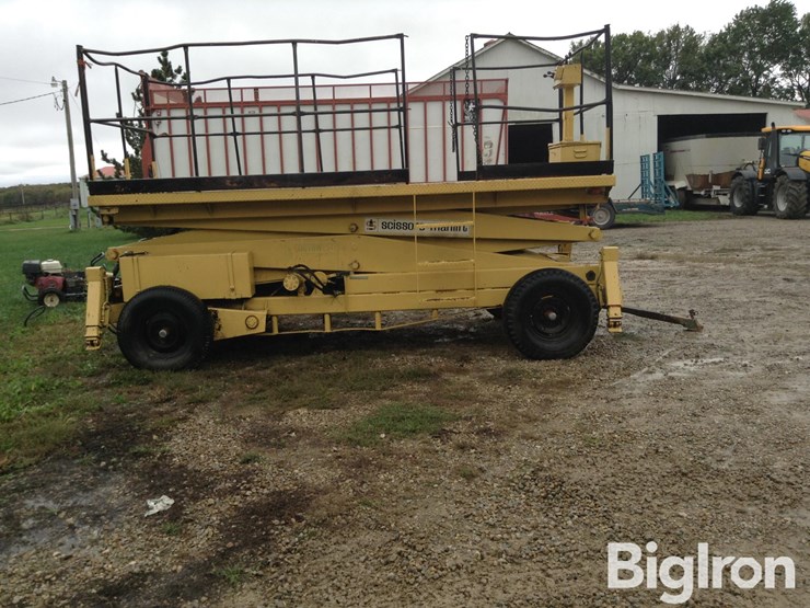 selma-scissor-lift-image-4