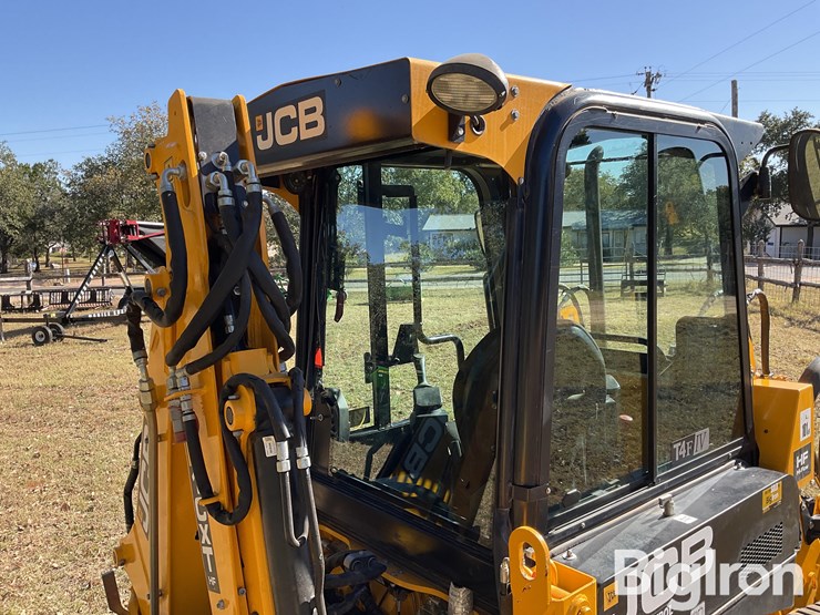 2020-jcb-1cxt-image-20