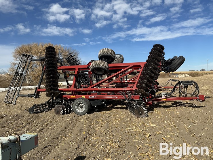 2022-case-ih-2022-image-4