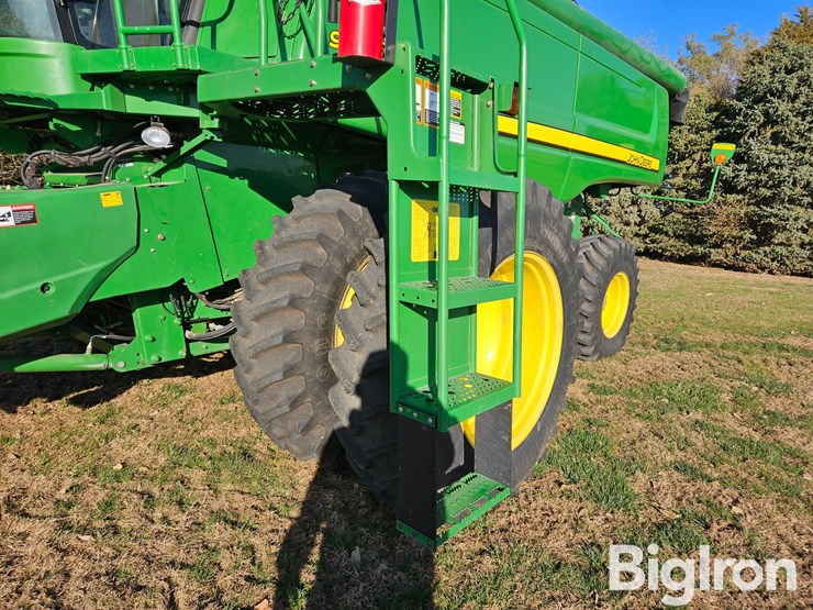 2010-john-deere-9570-sts-image-14
