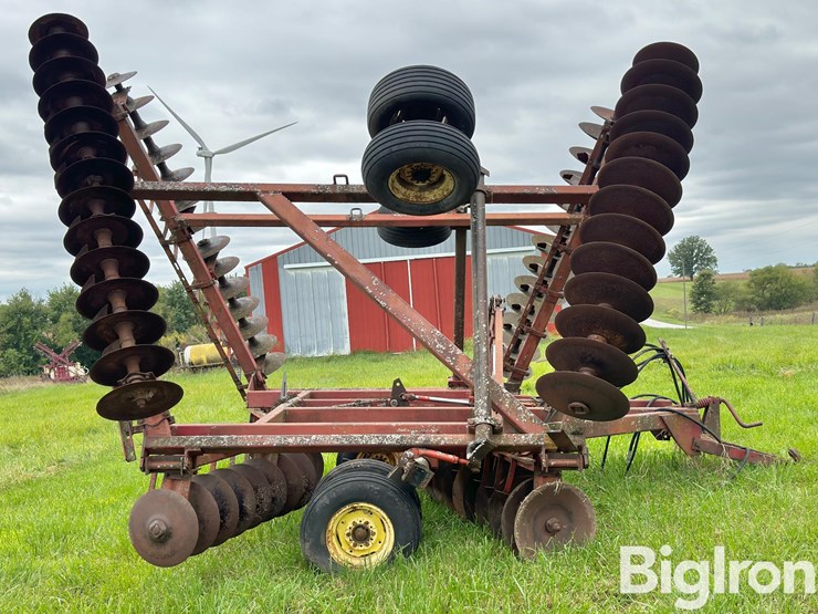 international-490-image-4