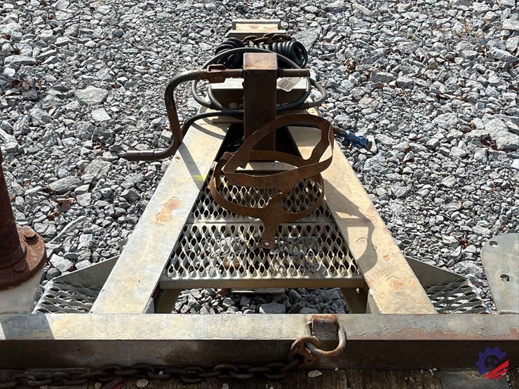 t/a-21’-x-8’-tilt-equipment-trailer-image-21