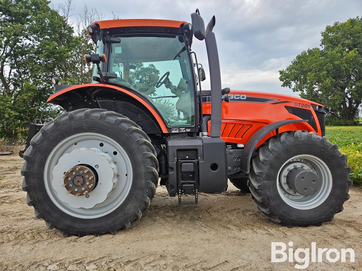 2010-agco-dt205b-image-4