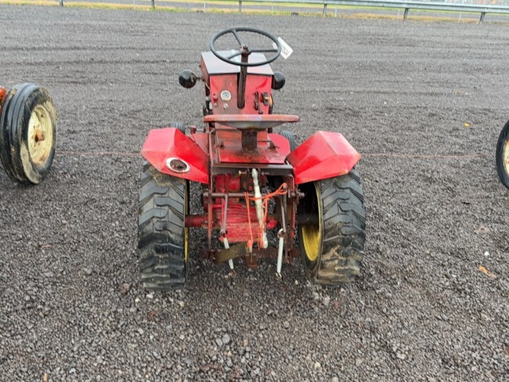 #3058-•-compact-tractor-image-7