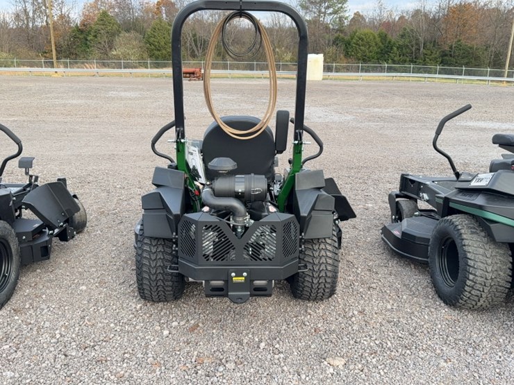 #3077-•-yakta-yxr-320-zero-turn-lawn-mower-image-9