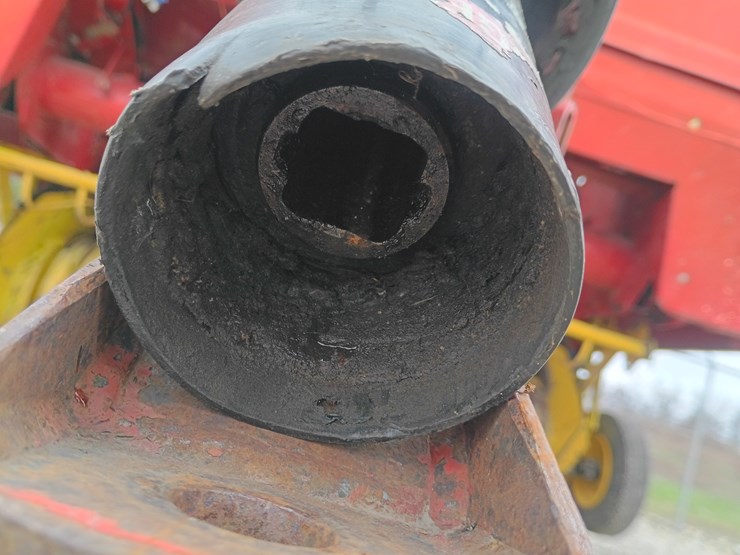 new-holland-678-image-10