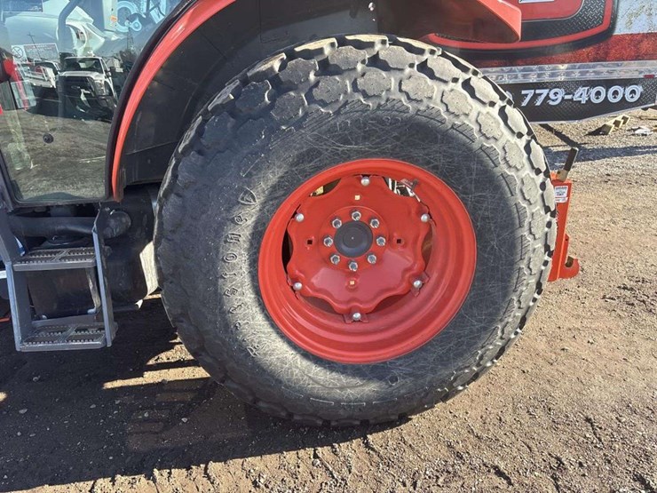 kubota-m5-111-image-9