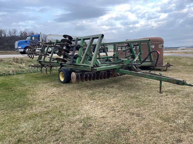 john-deere-722-image-3