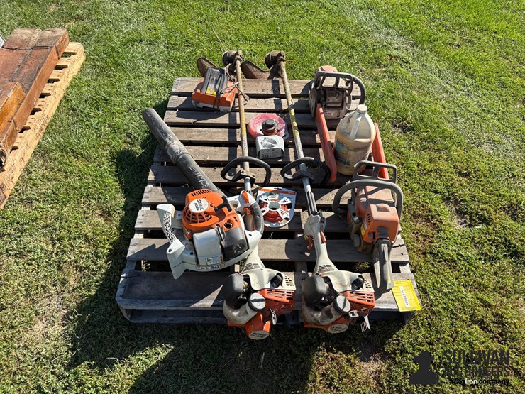 misc-pallet-of-gasoline-stihl-tools-image-8