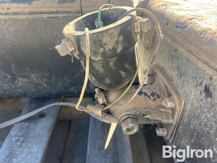 yard-/-lot-floodlights-image-16