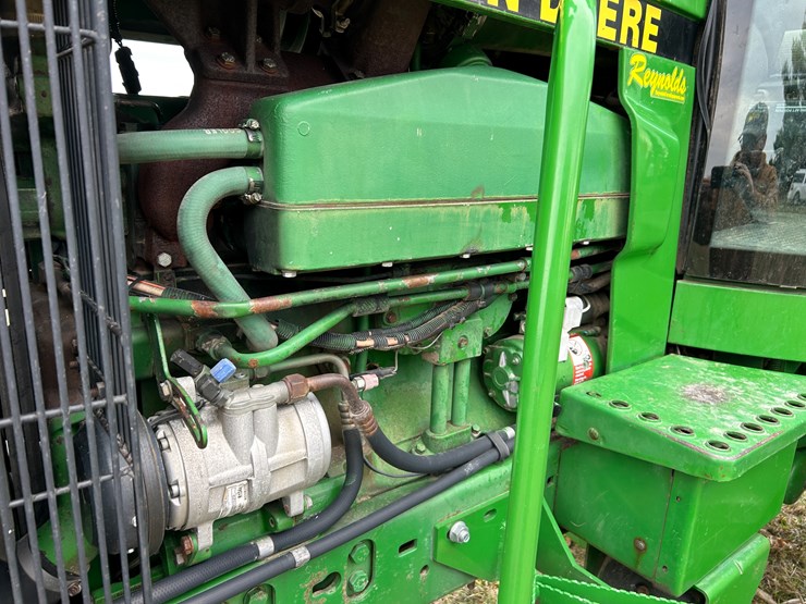 john-deere-4755-image-16