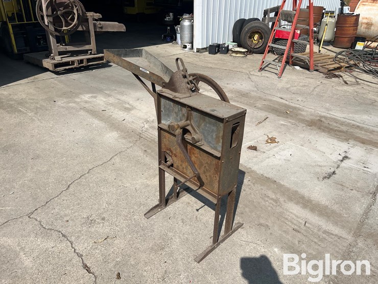 corn-sheller-image-7