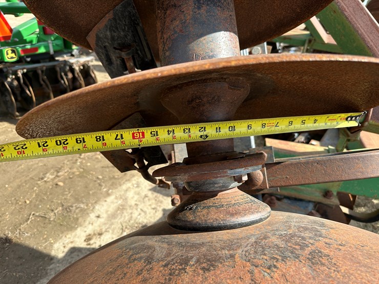 john-deere-635-image-56