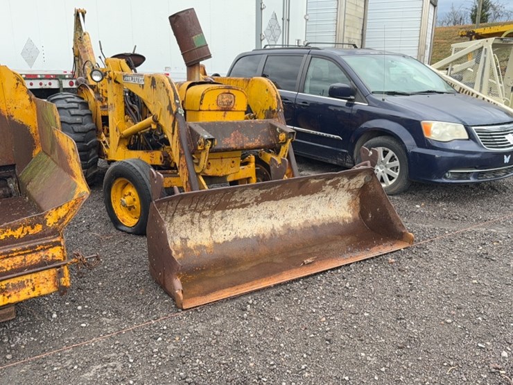 john-deere-400-image-3