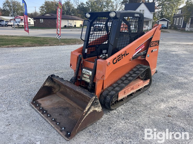 2019-gehl-rt105-image-1