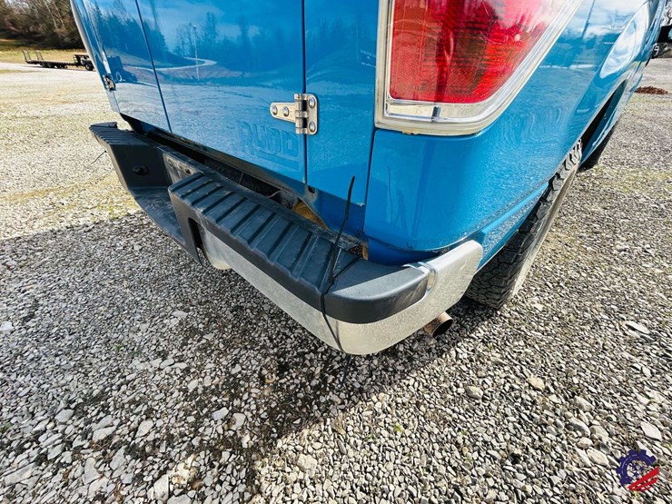 2013-ford-f150-xl-image-33