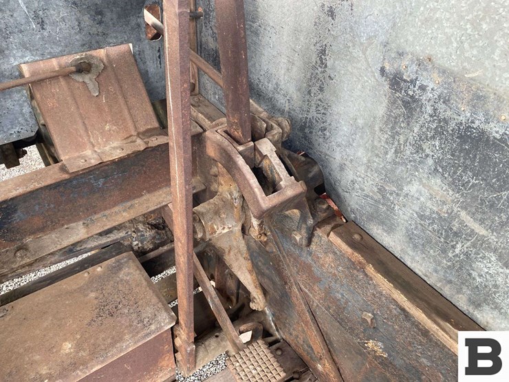 j.i.-chase-40hp-cross-motor-tractor-image-43