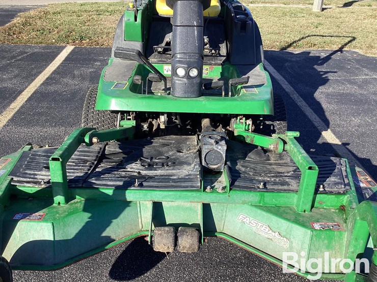 2013-john-deere-1445-image-11