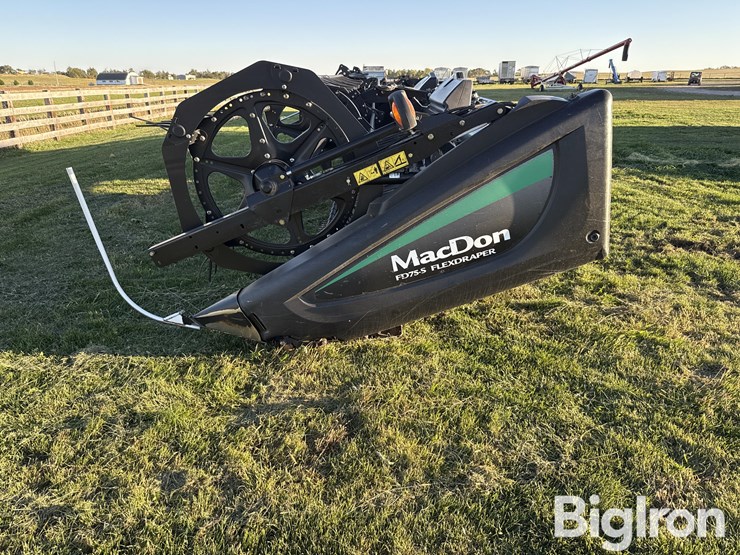 2014-mac-don-fd75-image-8