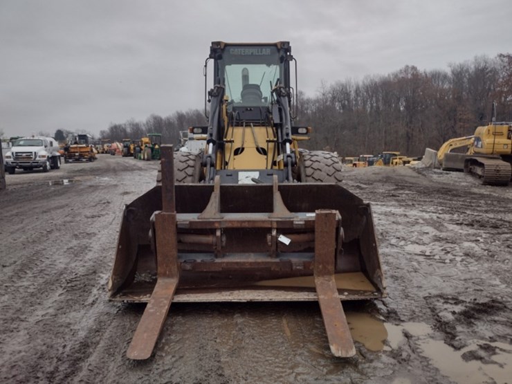 caterpillar-it28g-image-2