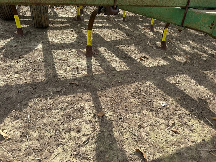 john-deere-38-image-39