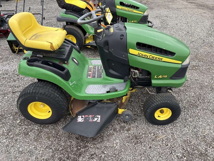 john-deere-la115-image-1