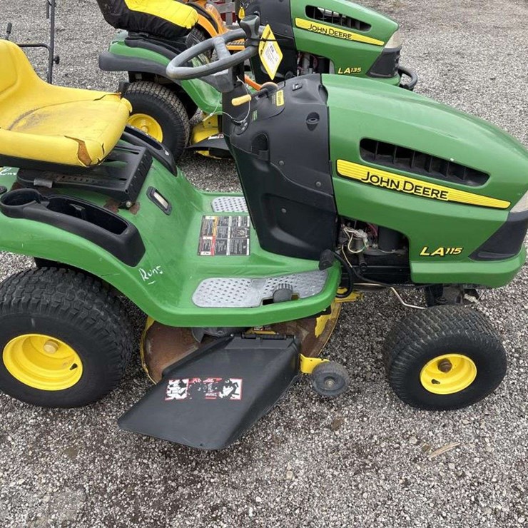 JOHN DEERE LA115