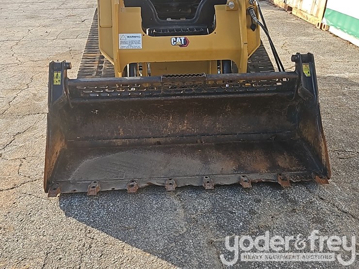 2023-caterpillar-259d3-image-10