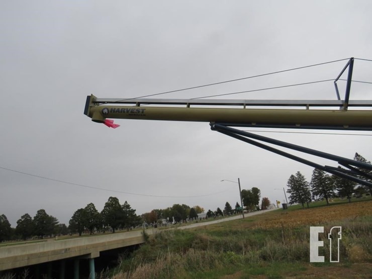 harvest-international-t1052-image-4