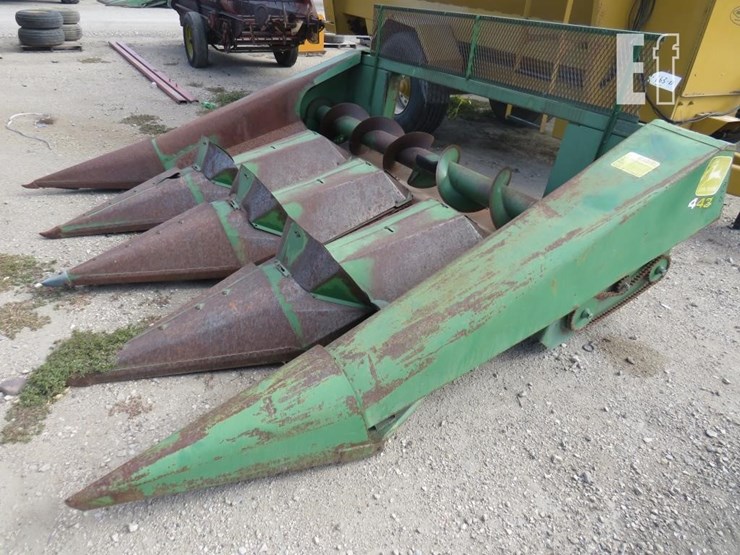 john-deere-443-image-2