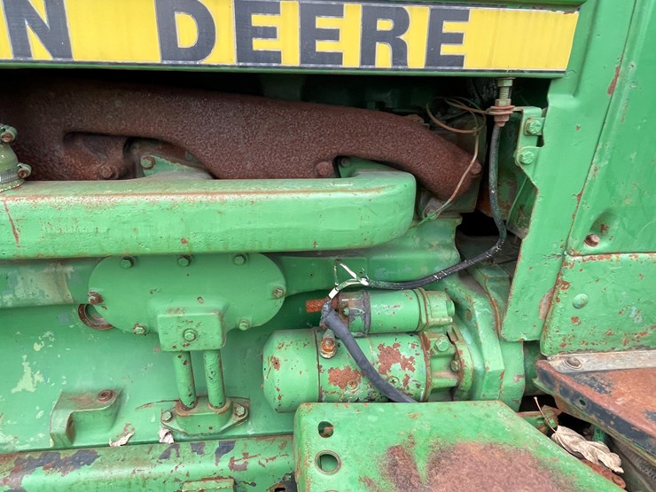 john-deere-4040-image-11