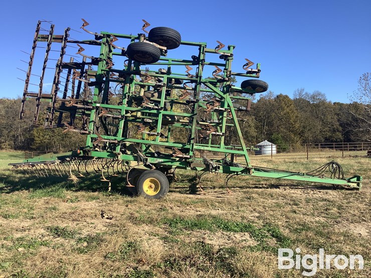 john-deere-985-image-4