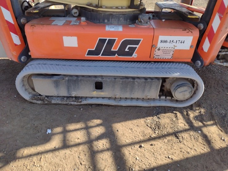 jlg-x600aj-image-11