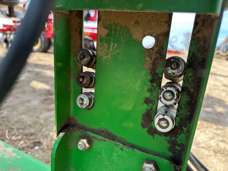 john-deere-2623-image-41