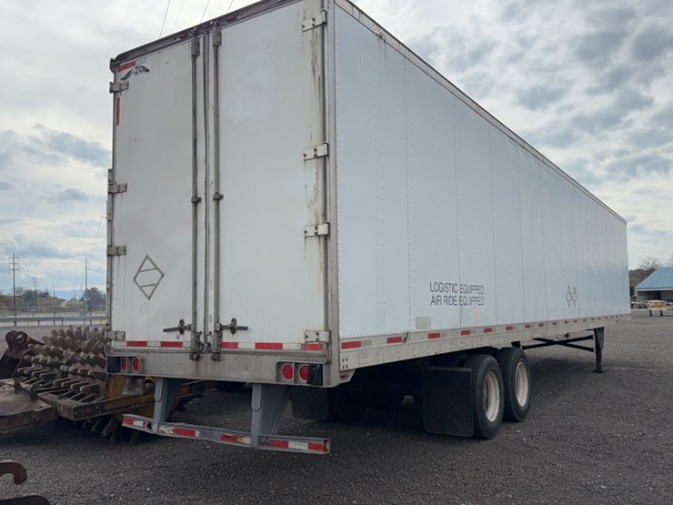 2006-utility-53'-image-6